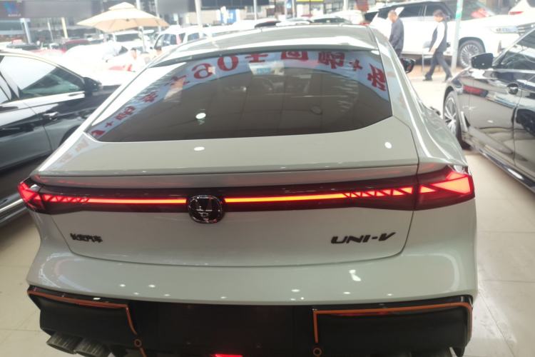 Used CHANGAN UNI-V 2023 2.0T Sport Edition Rear