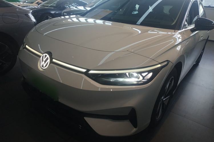 Used Volkswagen ID.7 VIZZION 2024 AIR model