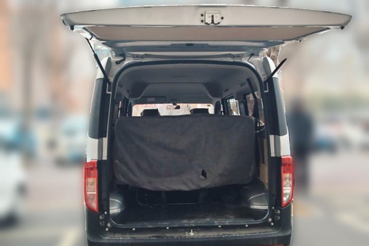 Used Kuayue Kuayue Xing V3 2023 1.5L Gasoline Comfort Model 7-Seater Passenger Vehicle
