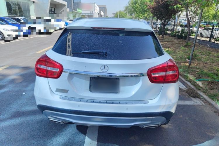 Used Mercedes-Benz GLA 2015 GLA 200 Fashion Model
