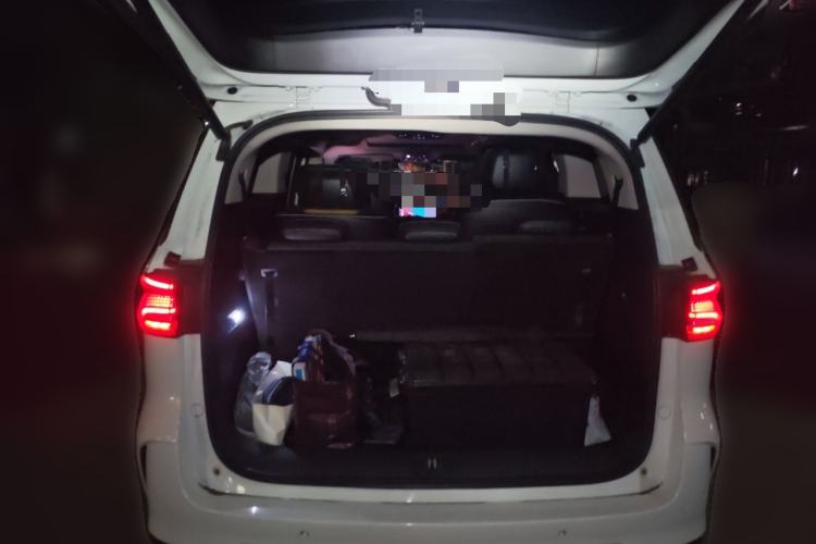 Used Roewe iMAX8 2021 400TGI Supreme Series Lu Zun Edition