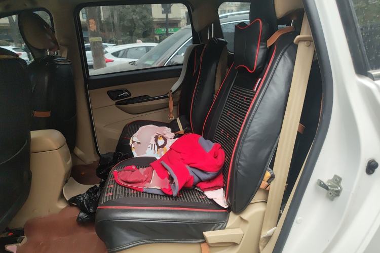 Used Wuling Hongguang 2016 1.5L S1 Deluxe Model China V-standard
