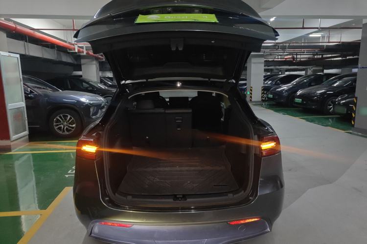 Used Tesla Model Y 2021 Standard Range Rear-Wheel Drive Version