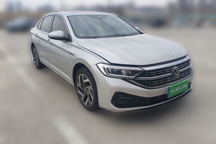 Used Volkswagen Sagitar 2023 280TSI DSG Excellence Edition Front Right 45 Deg