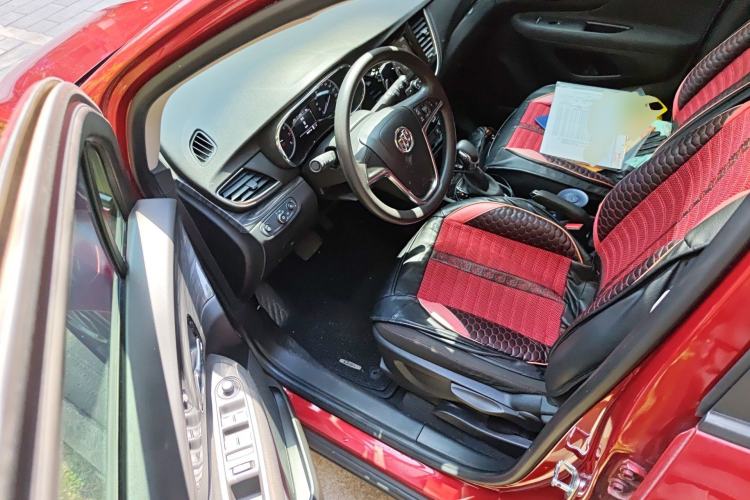 Used Buick Encore 2018 18T Automatic Two-Wheel Drive Urban Fashion Model