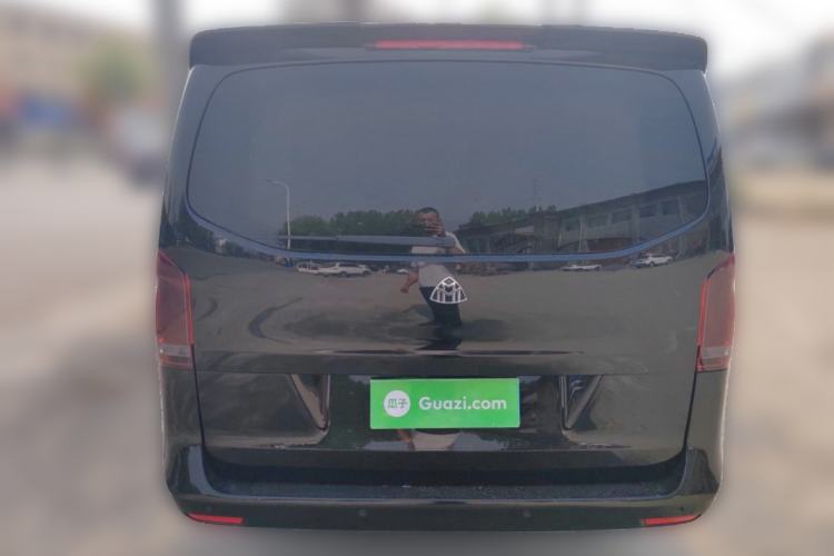 Used Mercedes-Benz V-Class 2017 V 260 Avantgarde Edition Rear