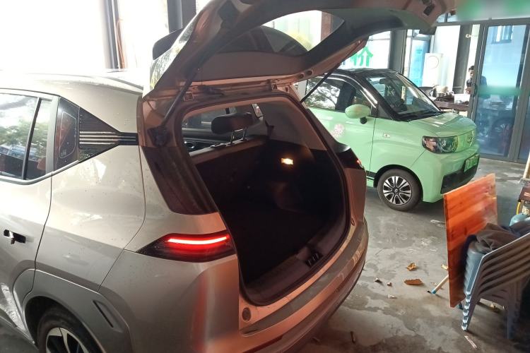 Used AION Y 2023 Plus 510 Smart Edition
