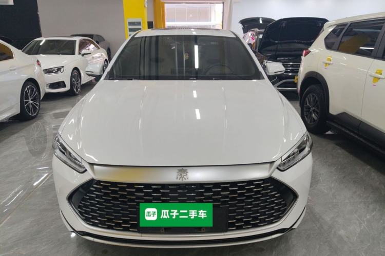 Used BYD Qin PLUS 2023 Champion Edition DM-i 120KM Beyond Model Front