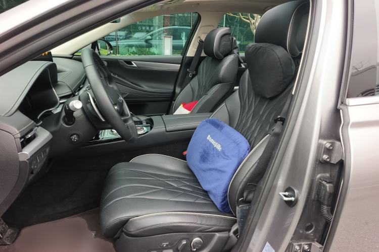 Used Genesis G80 2023 2.5T Rear-Drive Luxury Edition
