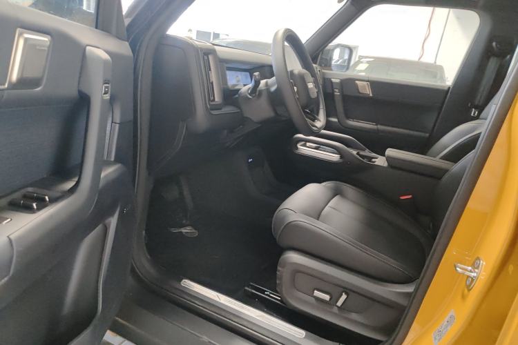 Used Chery Fulwin X3L 2025 Model 205 All-Wheel Drive High-Energy Edition Driver Seat