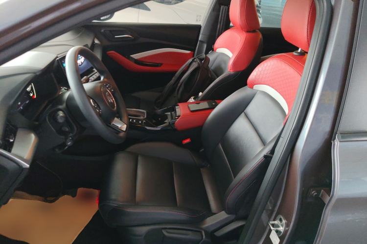 Used MG 5 2022 180 DVVT CVT Youth Luxury Edition
