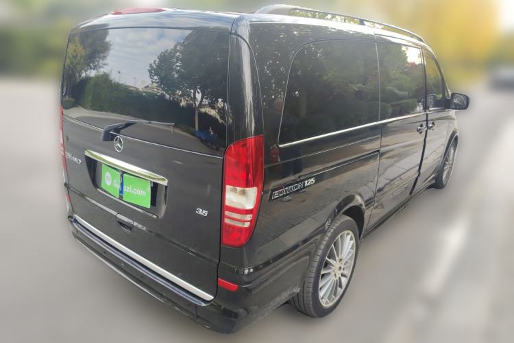 Used Mercedes-Benz Viano 2011 3.5L 125th Anniversary Edition 7 Seats