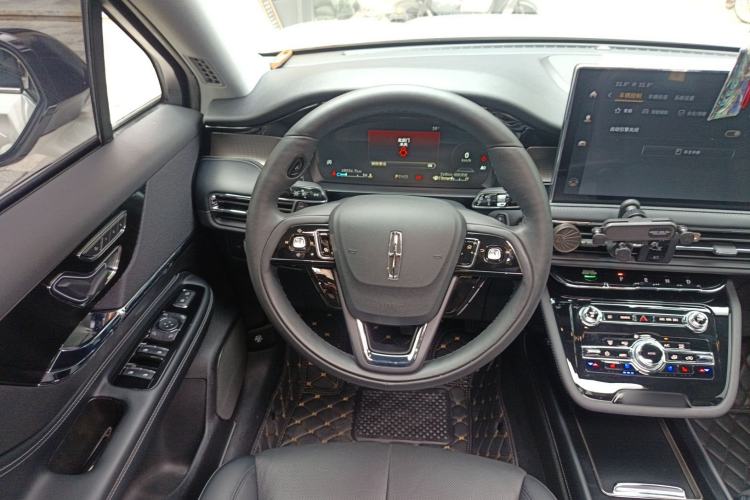 Used Lincoln Corsair 2021 2.0T Two-Wheel-Drive Luxury Edition