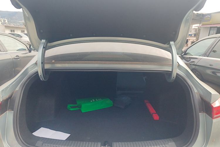 Used Roewe D6 2025 520km Smart Enjoyment Version