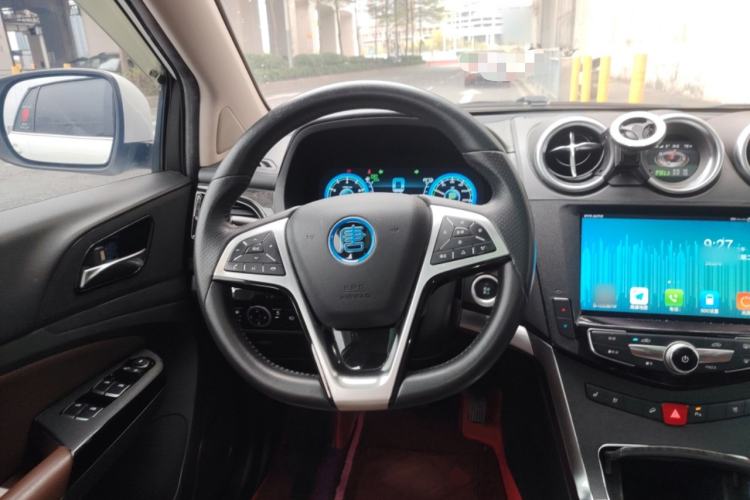 Used BYD Tang New Energy 2017 2.0T All-Wheel Drive Haoya Model 7 Seats
