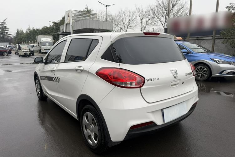 Used Baojun 310 2016 1.2L manual Comfort trim level