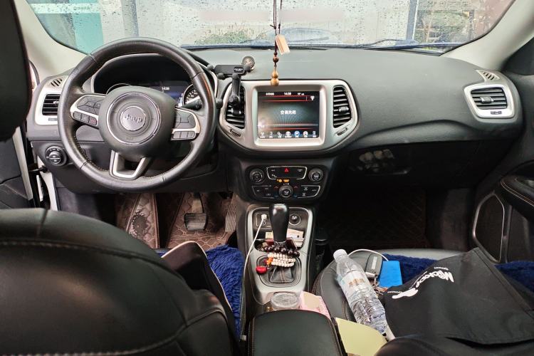 Used Jeep Compass 2017 200T Automatic Family Edition