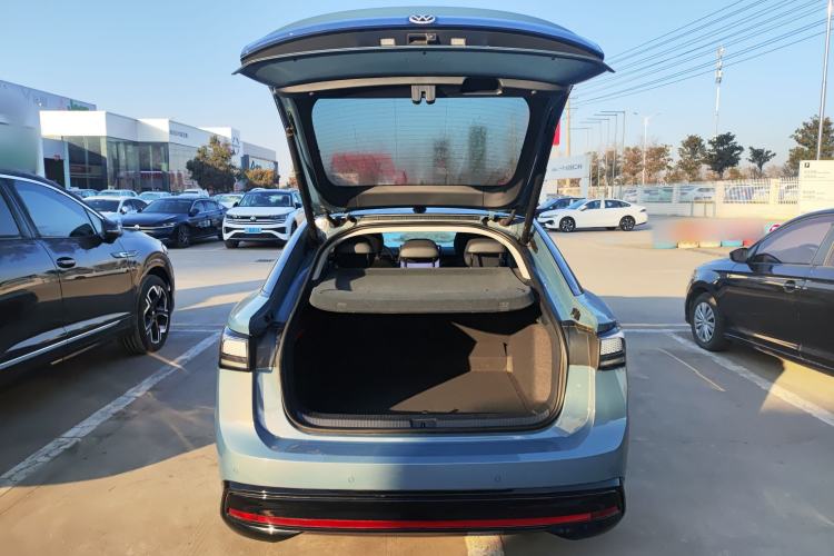 Used Volkswagen ID.7 VIZZION 2024 AIR model
