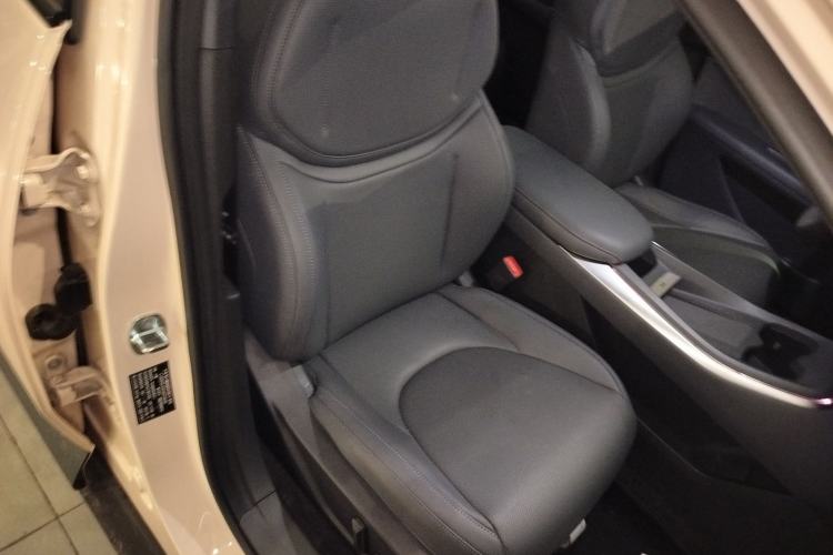 Used XPeng MONA M03 2025 600 with Ultra-Long Range Max Right Front Seat