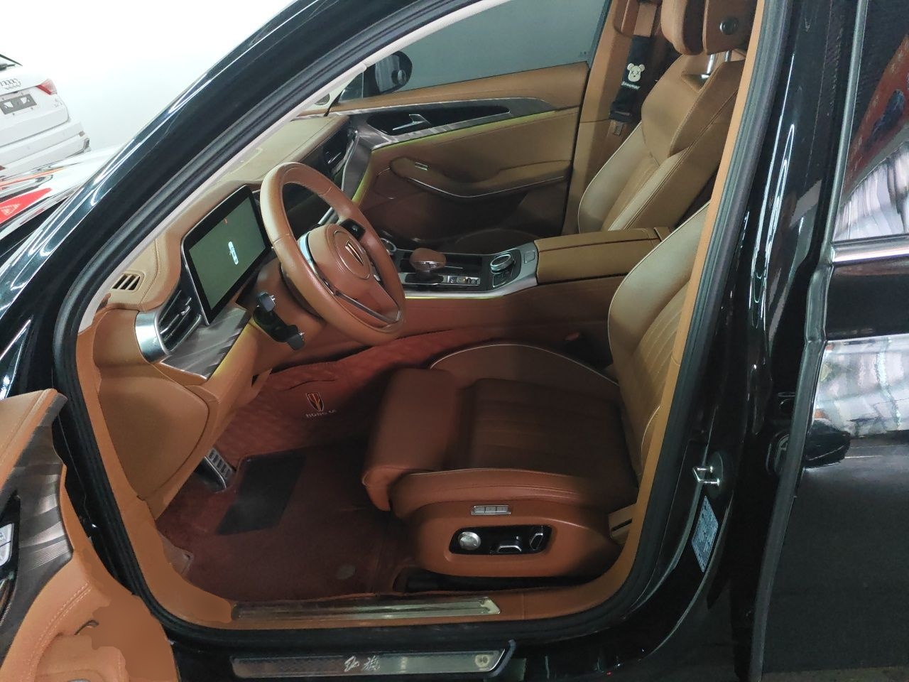 Hongqi H9 2022 2.0T Smart Connect Flagship Edition - Chinese Trim Xiang — снимка 15