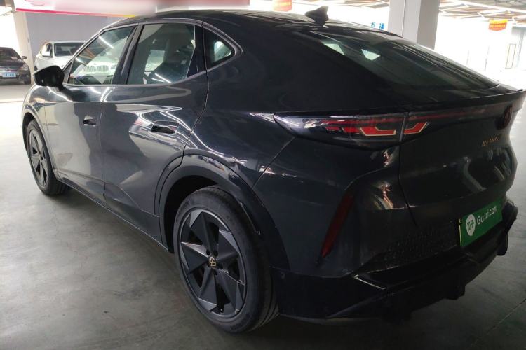 Used Volkswagen ID.UNYX 2024 Pro Long-Range Version Exterior 2