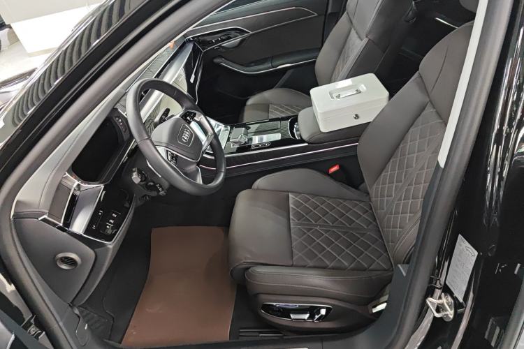 Used Audi A8 2024 A8L 50 TFSI quattro Prestige Edition
