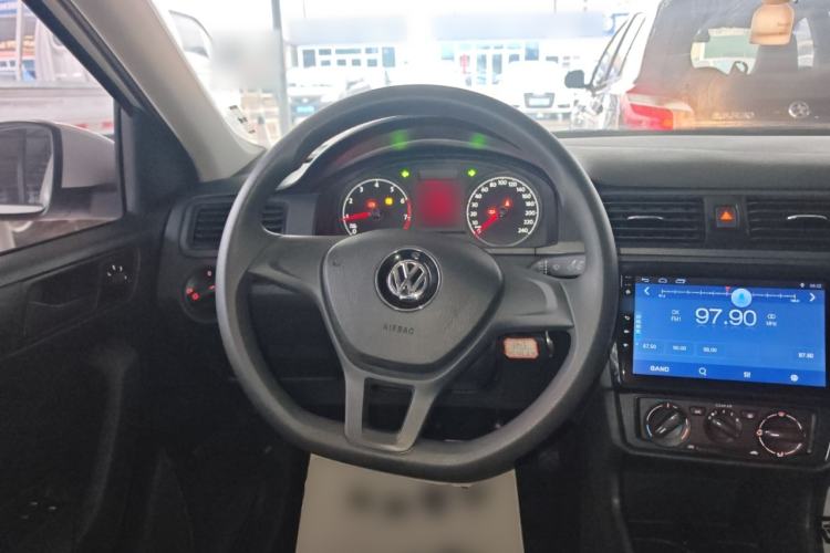 Used Volkswagen Santana 2019 1.5L Manual Fashion Edition China VI Standard