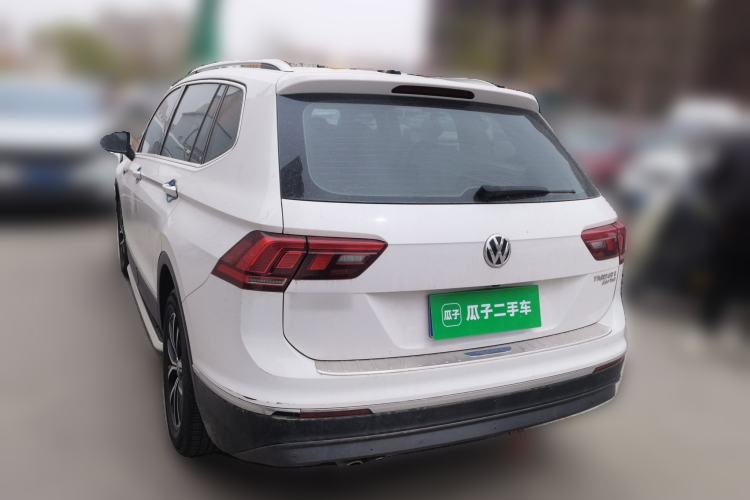 Used Volkswagen Tiguan L 2018 330TSI Automatic Two-Wheel Drive Luxury Edition