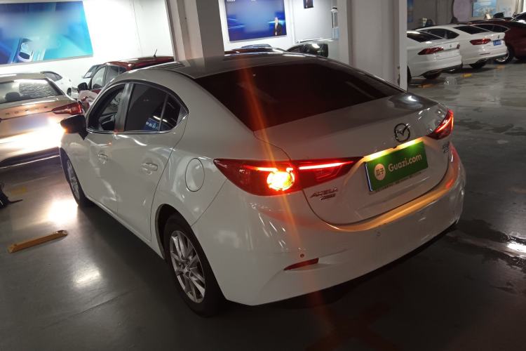 Used Mazda 3 Axela 2019 Cloud-Controlled Sedan 1.5L Automatic Luxury Model China VI Standard Rear Left 45 Deg