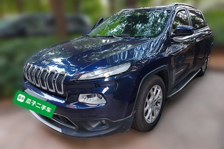 Used Jeep Cherokee 2017 2.0L Superior Edition