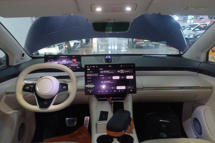 Used Hima Luxeed R7 2024 Pure Electric 667km Pro