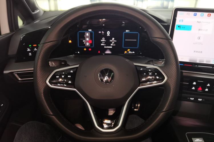 Used Volkswagen Golf 2025 300TSI R-Line