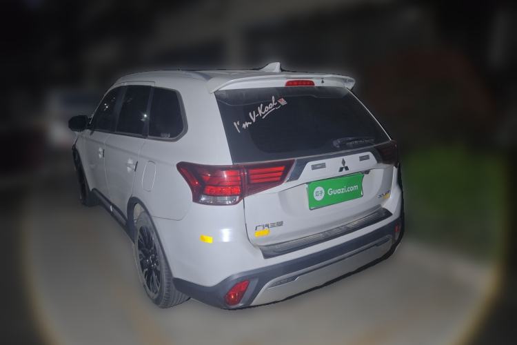 Used Mitsubishi Outlander 2019 2.0L Two-Wheel Drive Comfort Edition 5 Seats China VI Standard Rear Left 45 Deg