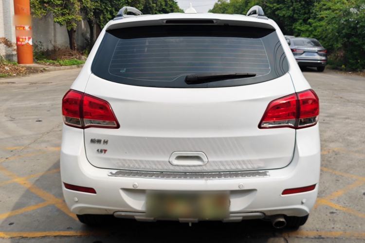 Used Haval H6 2017 Classic Edition 1.5T Manual Two-Wheel Drive Urban Model Exterior 4