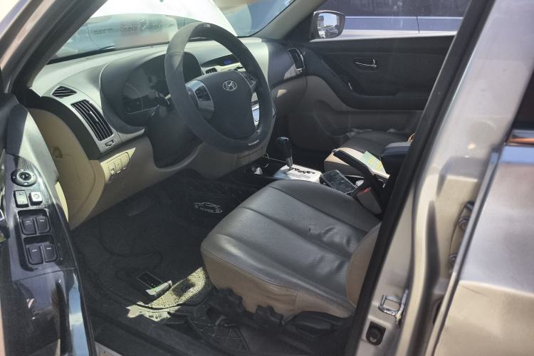 Used Hyundai Celesta 2011 1.6L Automatic Luxury Version