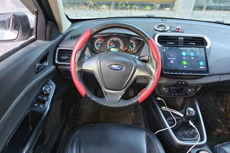 Used Ford Escort 2015 1.5L Manual Fashion Edition