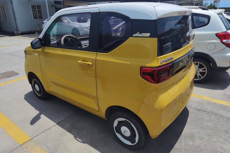 Used Wuling Hongguang MINIEV 2021 Macaron Fashion Model Lithium Iron Phosphate