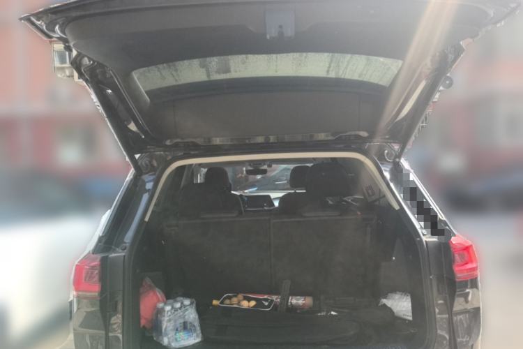 Used Volkswagen Talagon 2024 380TSI All-Wheel Drive Luxury Prestige Pro 6-Seater Trunk