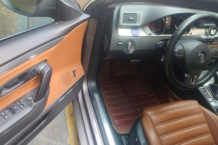 Used Volkswagen FAW-Volkswagen CC 2012 2.0 TSI Luxury Model
