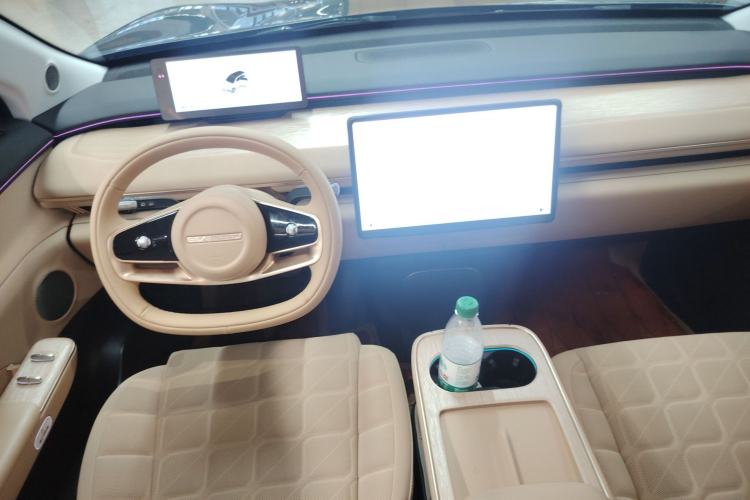 Used EXEED Star Era ET 2024 Range-Extended 200 Pro+ Center Console