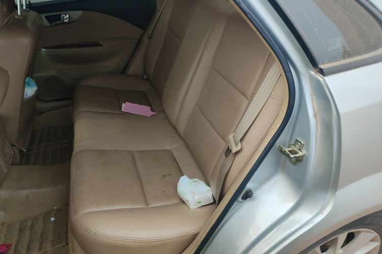 Used Buick Excelle 2011 1.6 LE-MT Left Rear Seat