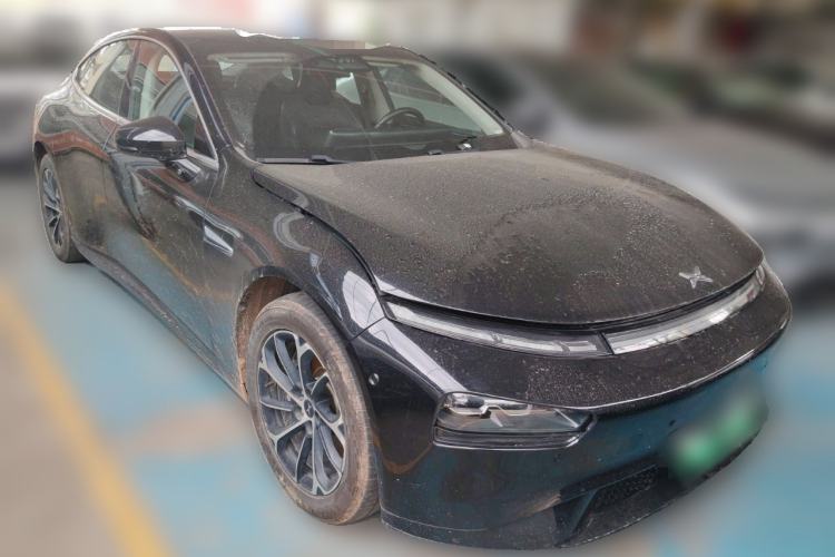 Used XPeng P7 2022 625E Front Right 45 Deg