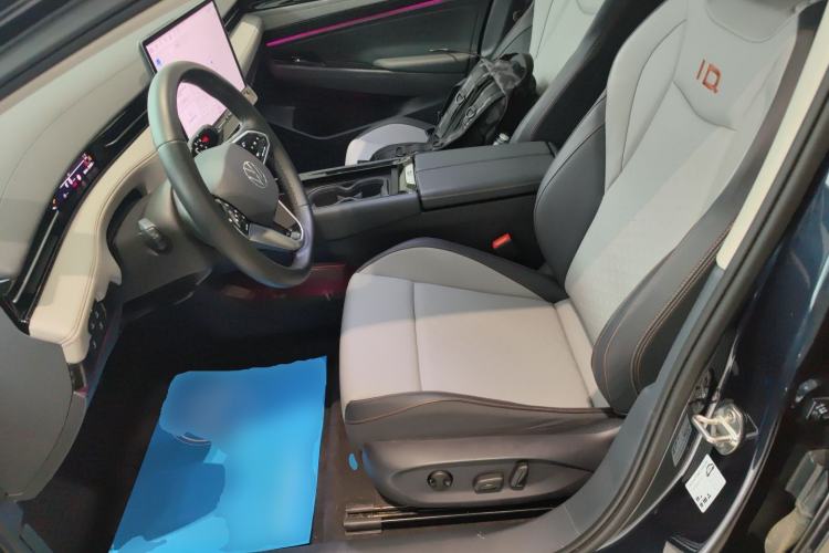Used Volkswagen ID.7 VIZZION 2024 AIR model Left Front Seat