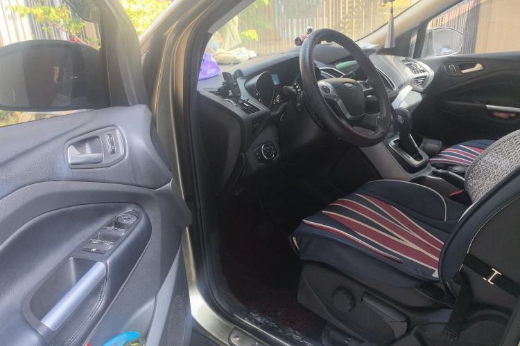 Used Ford Kuga 2013 1.6L GTDi Two-Wheel-Drive Trend Model