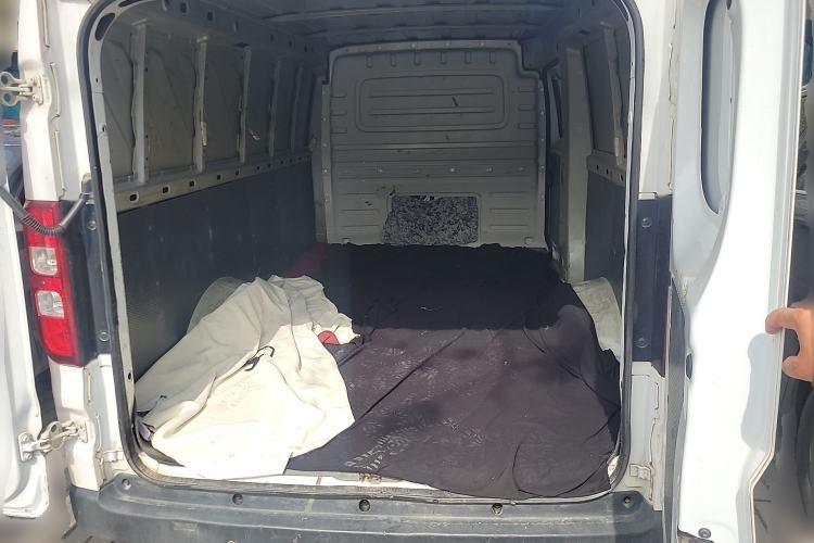 Used Wuling Yangguang 2024 300km Comfort Version with Sealed Windows 60kW
