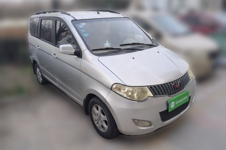 Used Wuling Hongguang 2010 1.2L Comfort Edition China IV Front Right 45 Deg