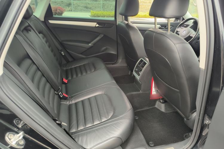 Used Volkswagen Passat 2014 1.8TSI DSG Prestige Edition Exterior 9