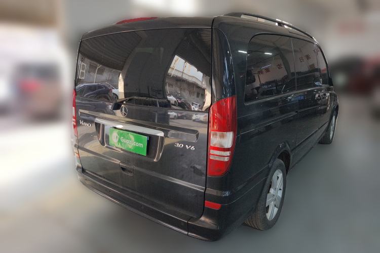 Used Mercedes-Benz Viano 2013 3.0L Hospitality Edition