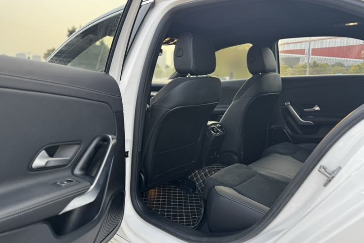 Used Mercedes-Benz A-Class 2021 A 200 L Sport Sedan Fashion Model
