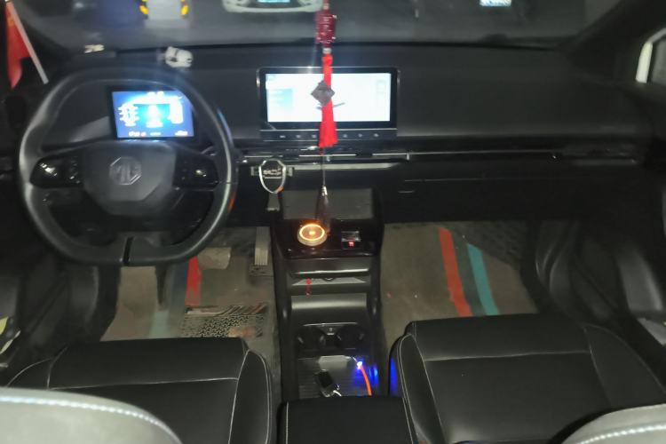 Used MG 4 EV 2022 425 km Luxury Edition